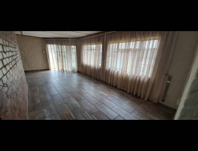 3 BEDROOM HOUSE FOR SALE IN OLIFANTSNEK